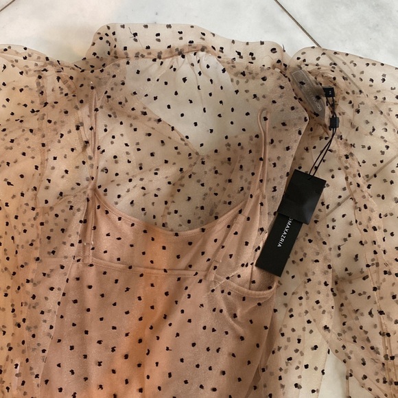 Beautiful sheer top with camisole !’ - Picture 2 of 3